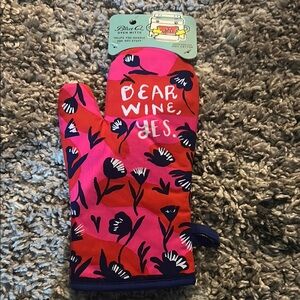 NWT Pink Floral Oven Mitt with Fun Quote